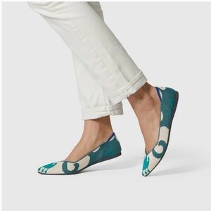 Rothy's Point Moroccan Green
Flats Size 9.5 NWT